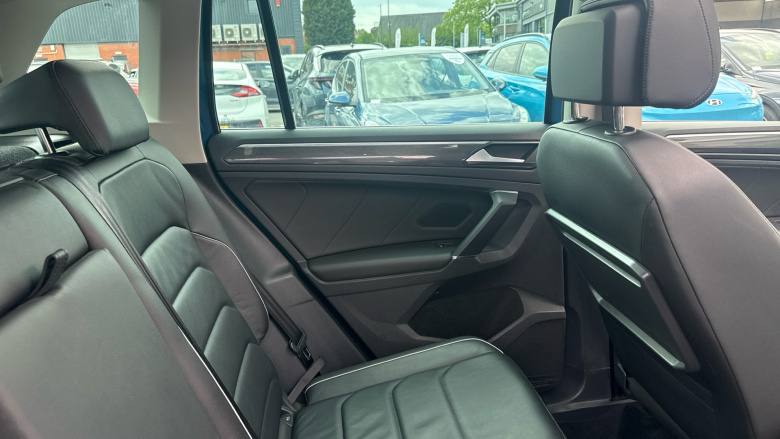 Volkswagen Tiguan 2.0 TSi 180 4Motion SEL 5dr DSG Petrol Estate